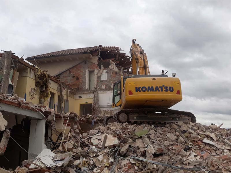 Entreprise-demolition-Marmande-Casteljaloux-Miramont-FC3M-Galerie-05a Entreprise demolition Marmande Casteljaloux Miramont - FC3M - Main 2